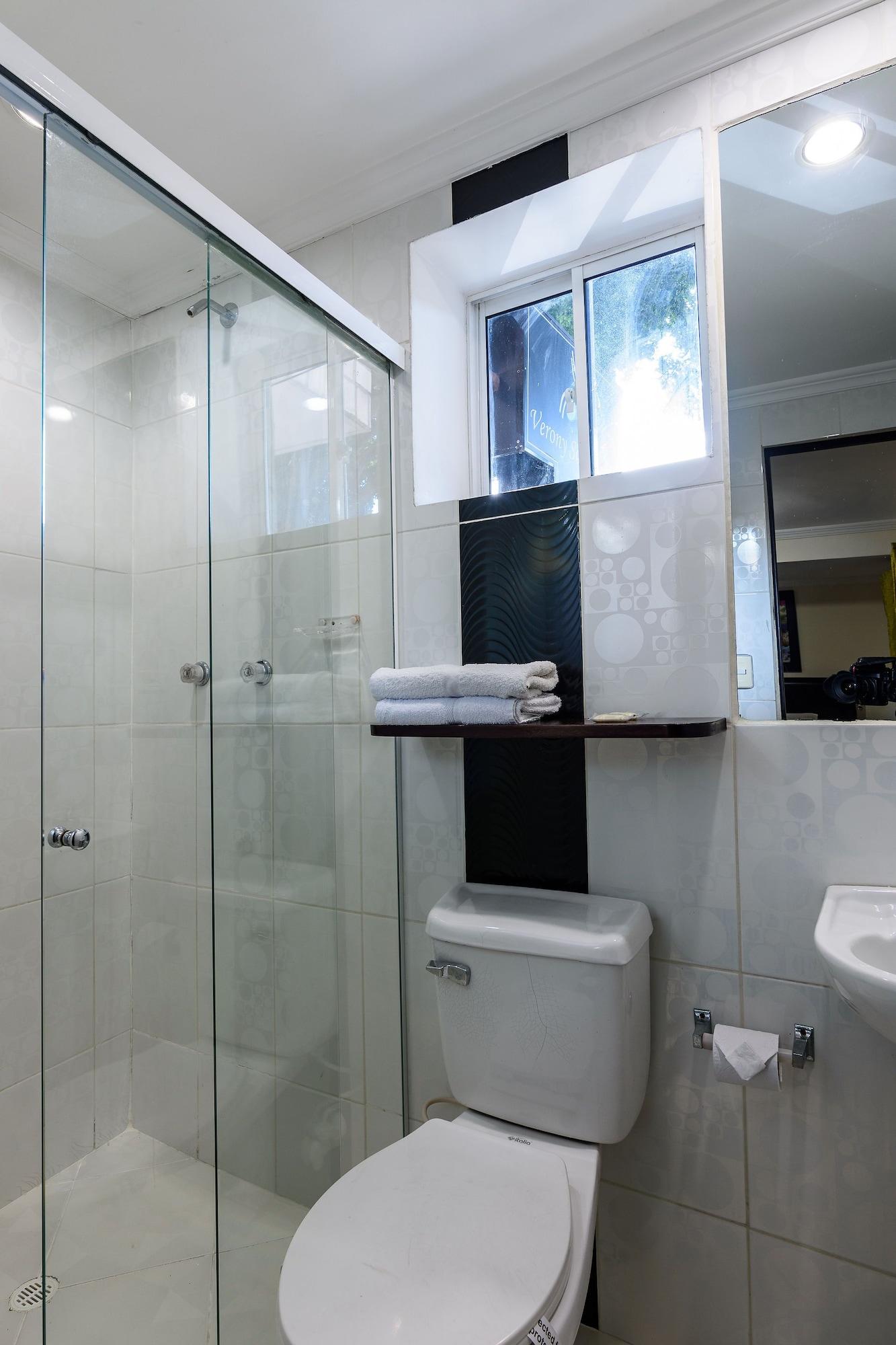 Verony San Joaquin 3* Medellín
